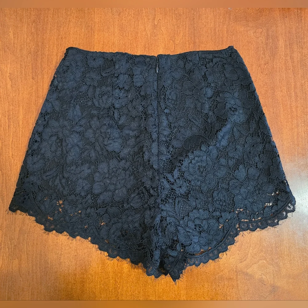 New! Amanda Uprichard x REVOLVE Brynley Lace Shorts in Black - Size XS - Picture 10 of 16